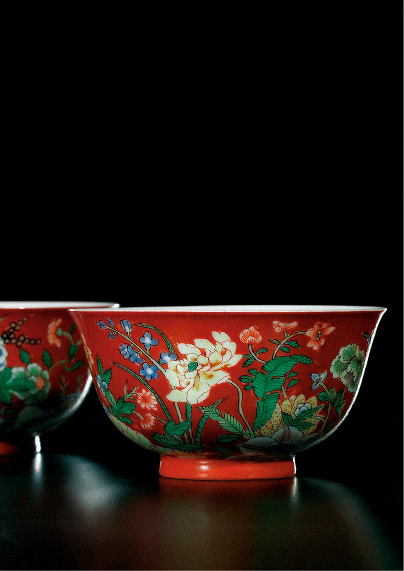 清康熙 御制磁胎画珐琅红地洋彩九秋同庆图碗一对 - 图8