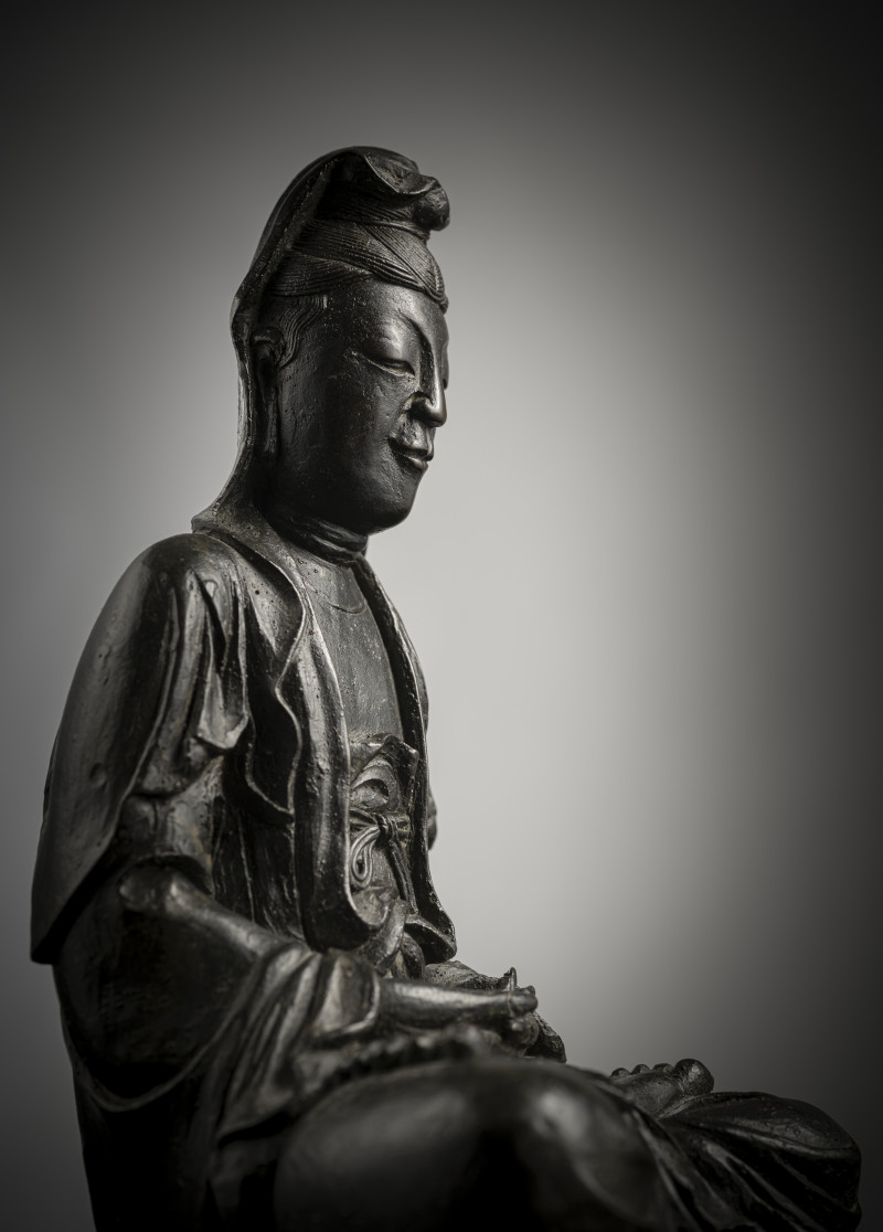 A bronze figure of Guanyin - 图6