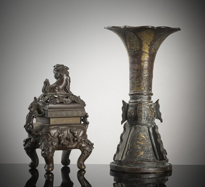 A bronze censer and a part-gilt 'gu'-shaped bronze vase - 图3