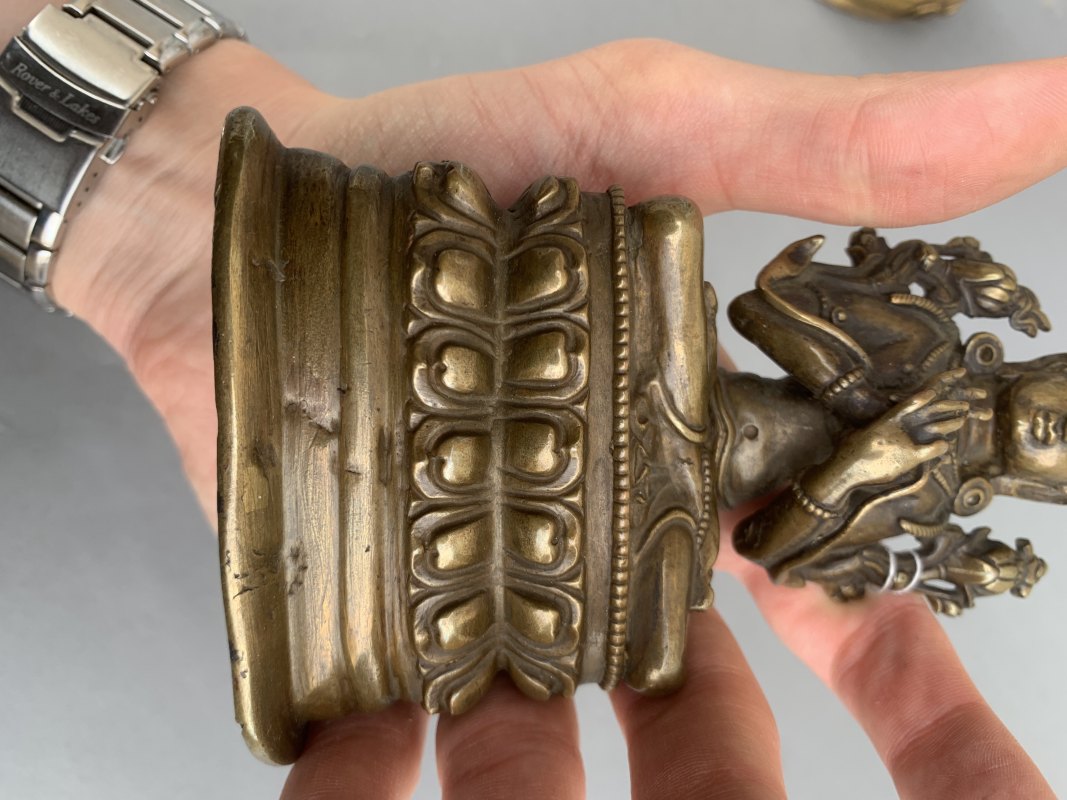 A BRONZE FIGURE OF MANJUSHRI - 图11