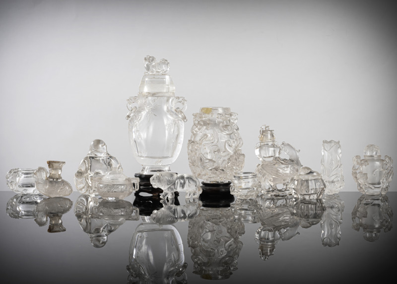 A group of eleven rock crystal and glass objects, including lidded vases/jars - 图2