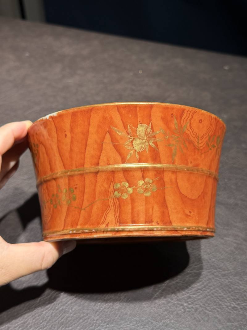 清乾隆 木纹釉描金花卉弦纹笔洗（配木座） - 图8