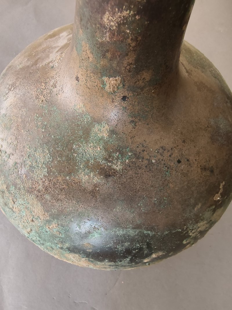 A bronze "garlic head" bottle vase - 图17