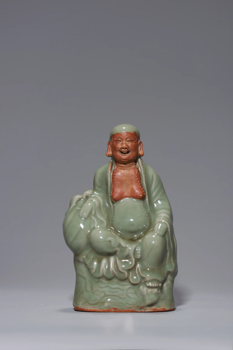 明代 龙泉窑梅子青釉弥勒佛坐像 - 图2