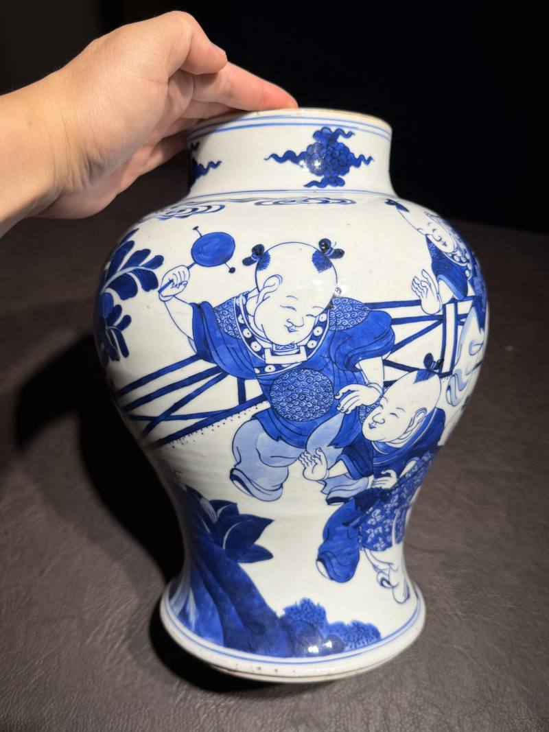 清康熙 青花婴戏图大罐 - 图3