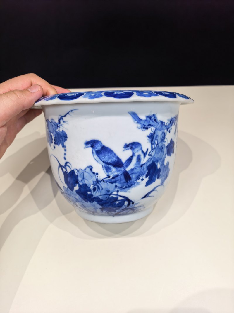 民国 王步风格青花花鸟纹花盆 - 图2
