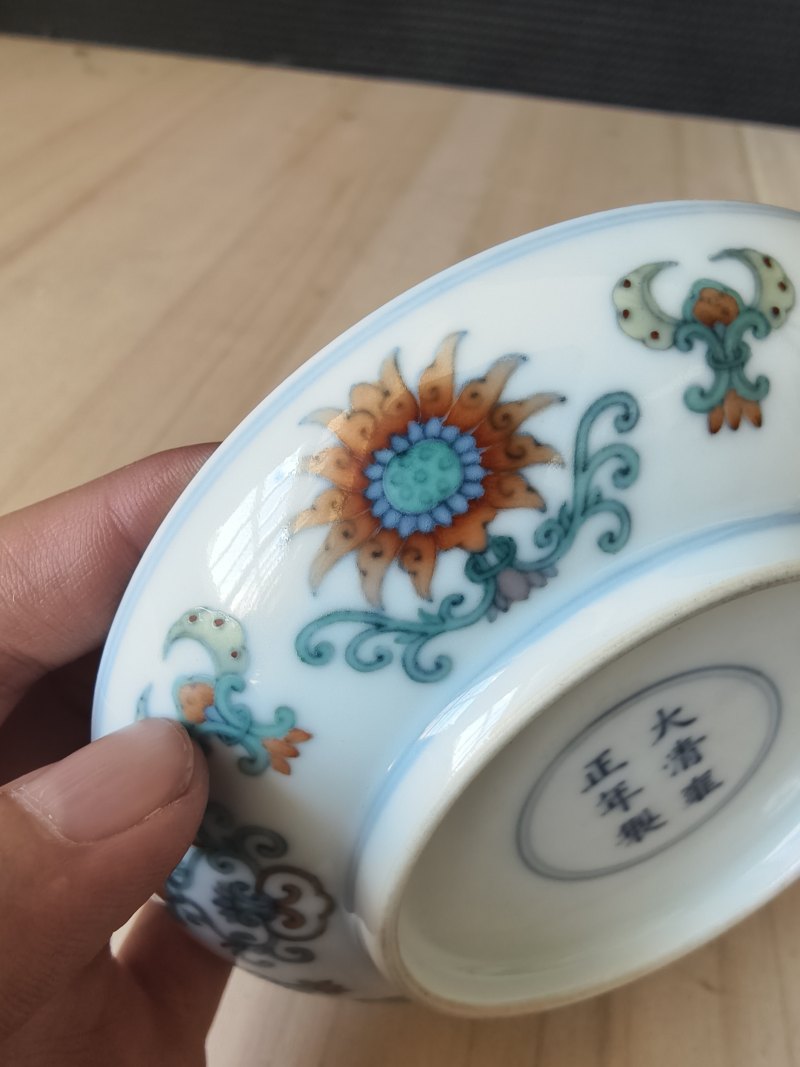 A pair of fine and rare imperial 'double lotus'' doucai' dishes - 图21