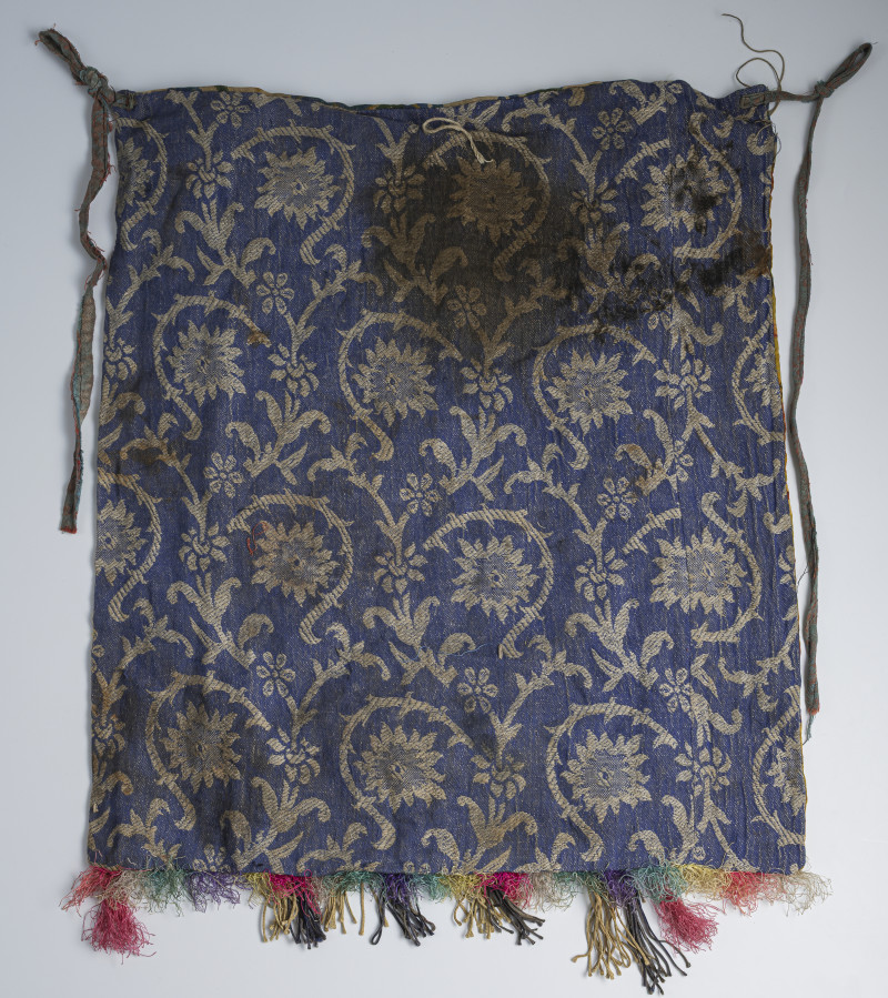 A BONE PRIEST APRON - 图3