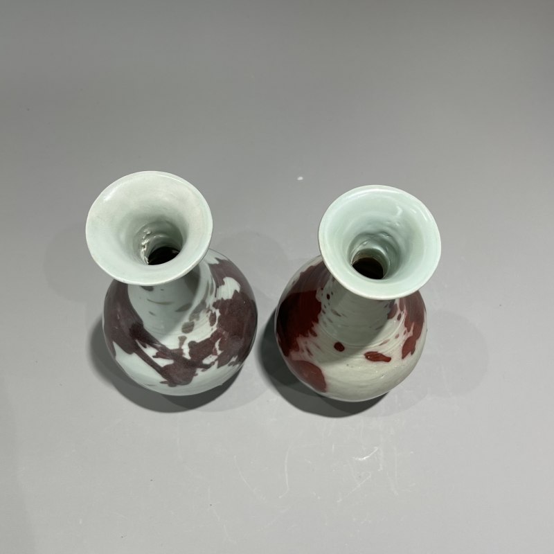 明代 釉里红玉壶春瓶一对 - 图6