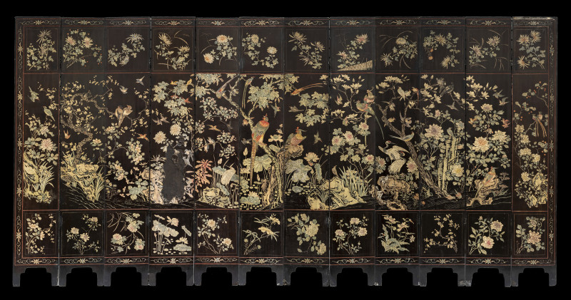 A large twelve-panel coromandel lacquer screen - 图11