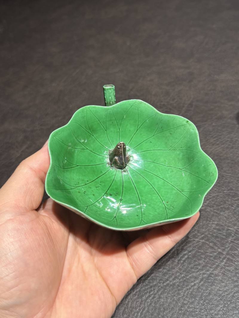清康熙 绿釉荷叶秋操杯一对 - 图5