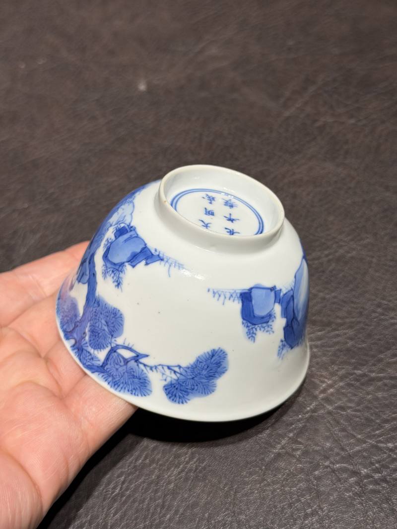 清康熙 青花松下高仕醉酒图茶圆 - 图11