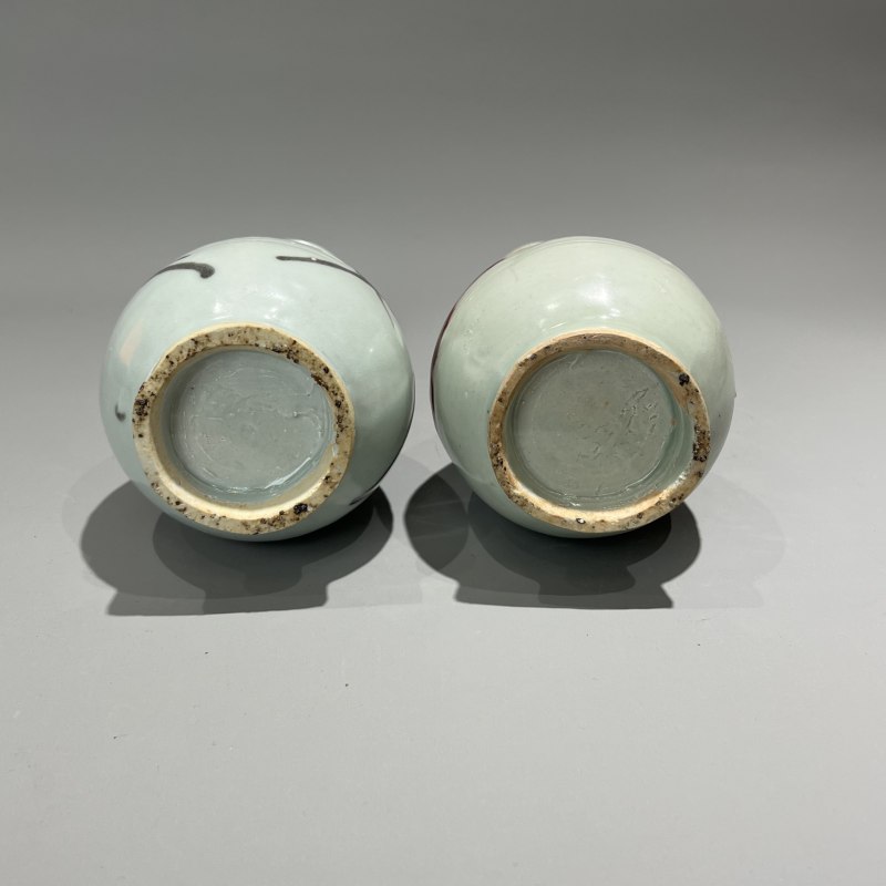 明代 釉里红玉壶春瓶一对 - 图7