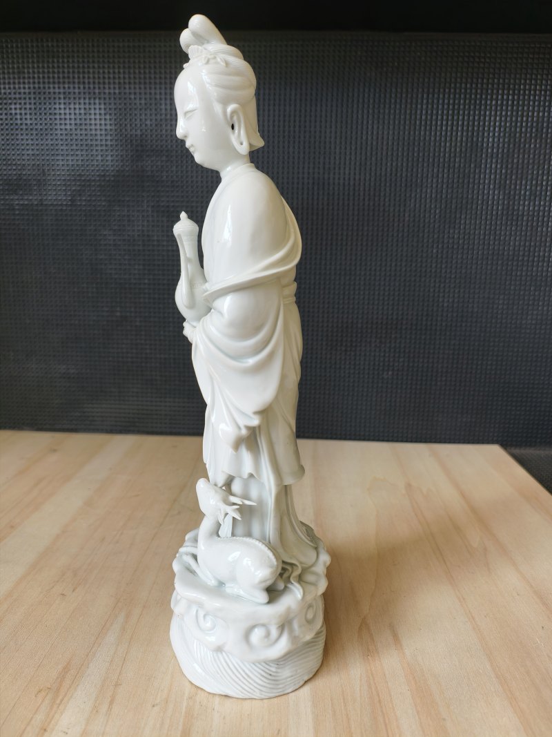 A Dehua figurine of an immortal with a deer and a jug - 图9