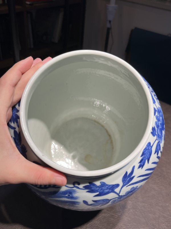 清道光 青花缠枝莲纹盖罐一对 - 图25