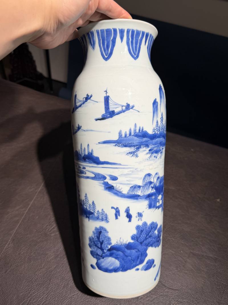 明崇祯 青花江西十景之“徐亭烟柳”图筒瓶 - 图3