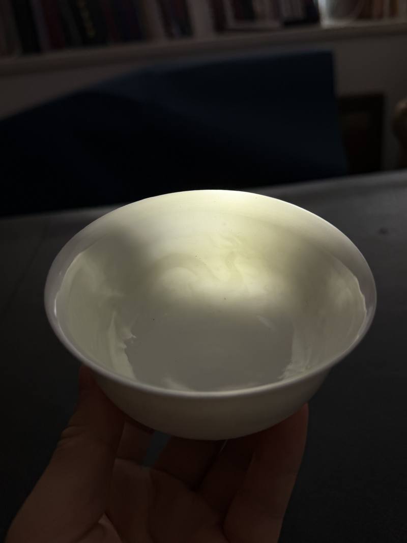 明永乐 甜白釉模印龙纹茶盅 - 图17