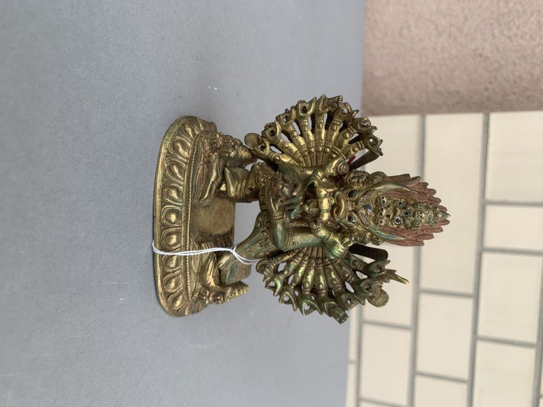 A GILT-BRONZE FIGURE OF VAJRABHAIRAVA - 图6