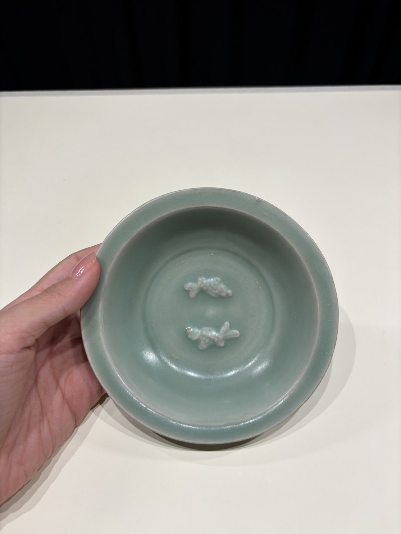 明 龙泉窑青釉双鱼洗 - 图6