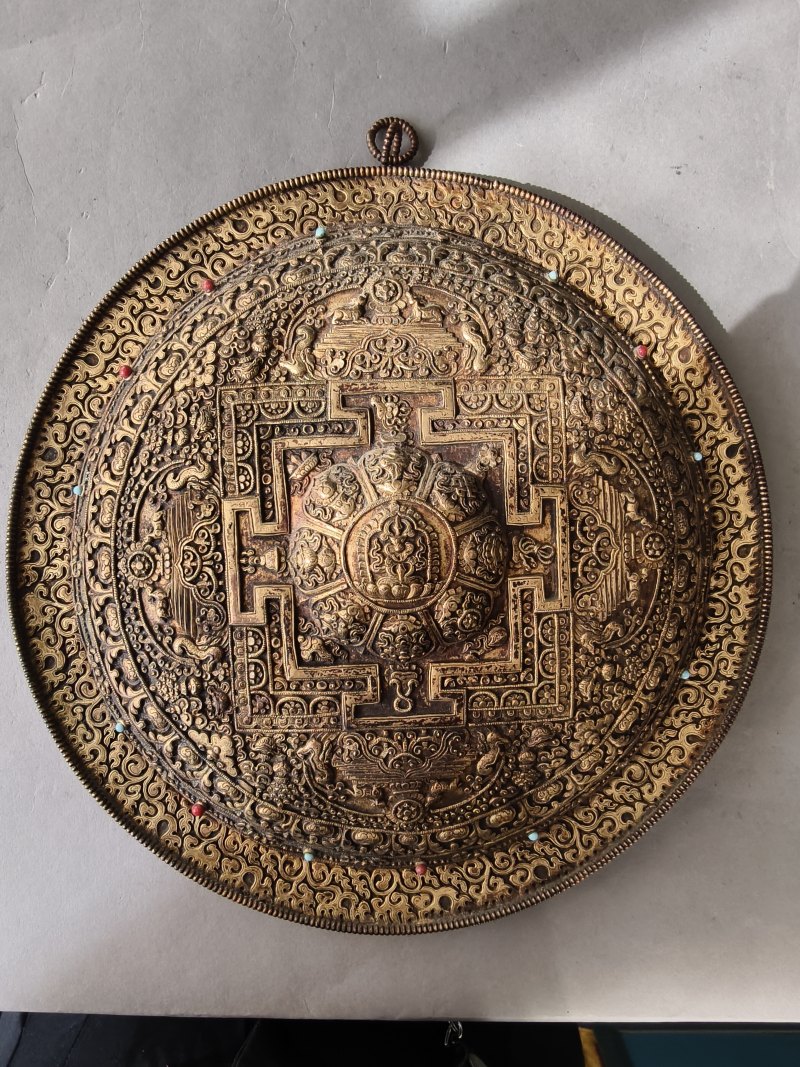 A PARCEL GILT-COPPER MANDALA - 图7
