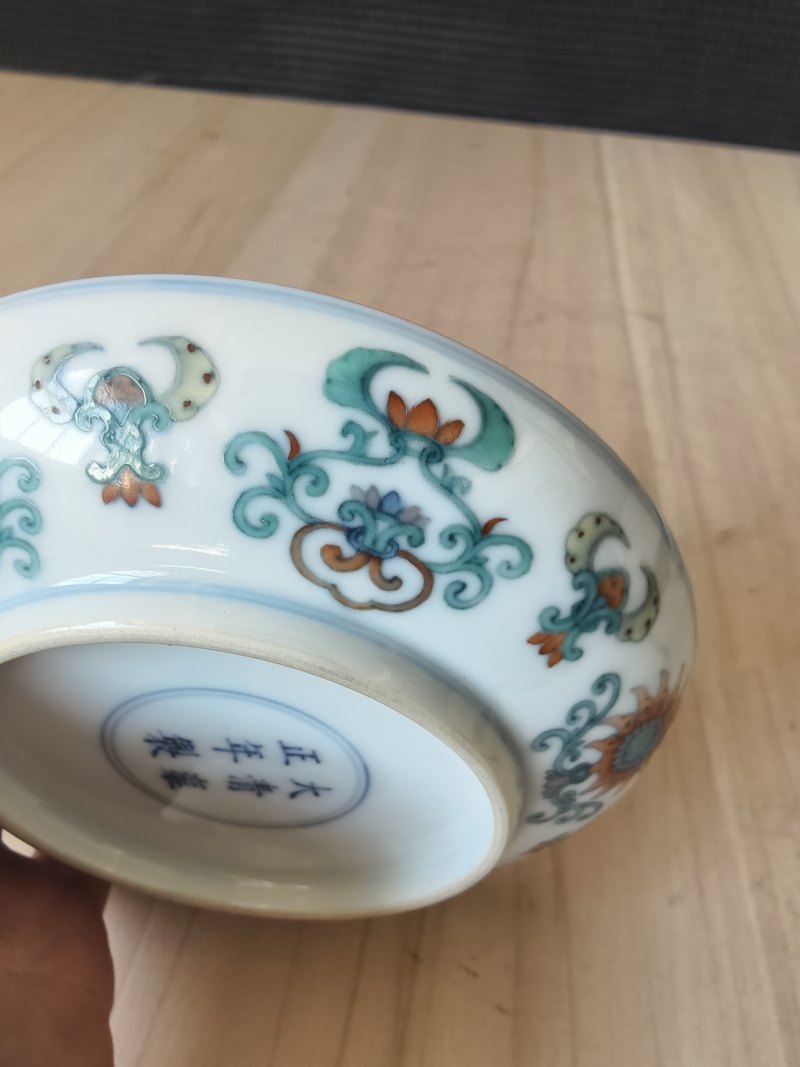 A pair of fine and rare imperial 'double lotus'' doucai' dishes - 图7