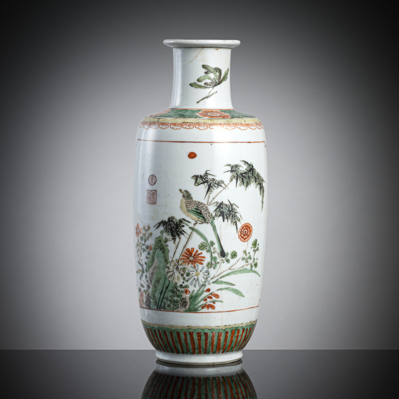 A 'Famille verte' porcelain rouleau vase with bird and landscape decoration - 图2