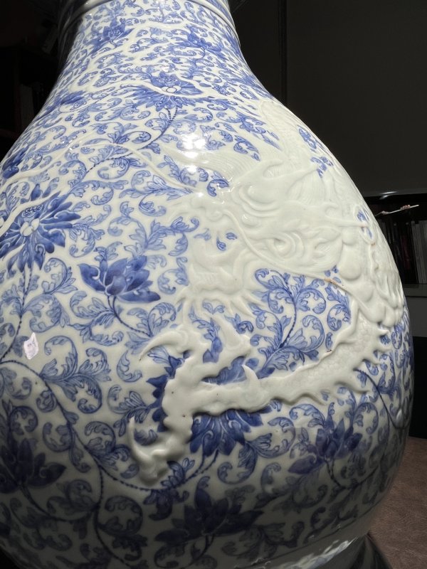 清雍正 青花锥拱穿花龙纹大尊 - 图13