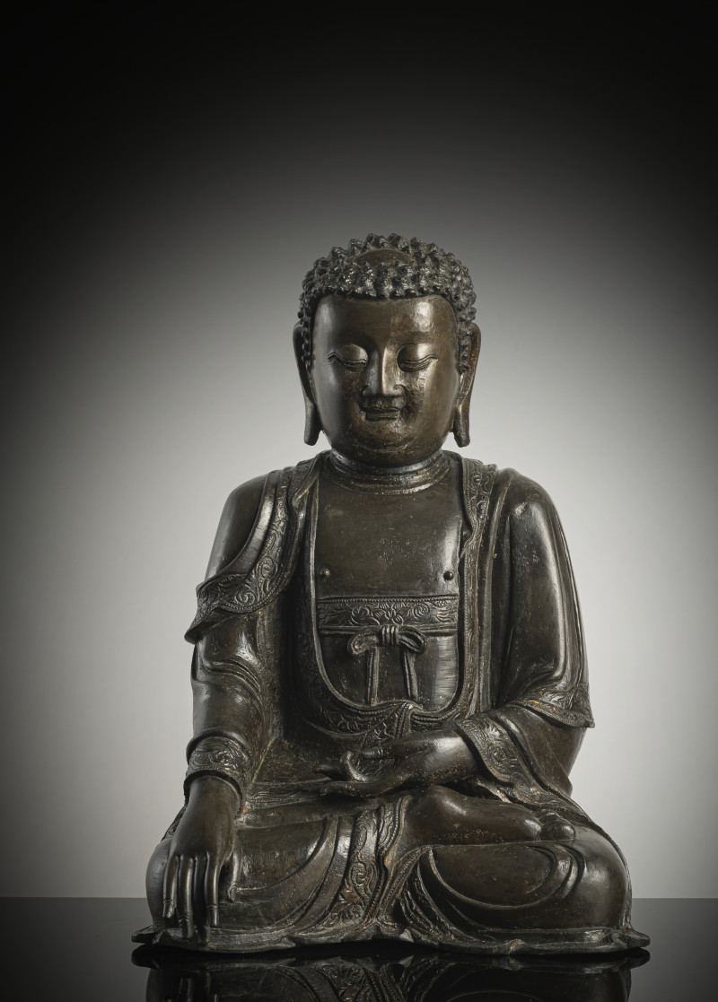 A BRONZE FIGURE OF BUDDHA SHAKYAMUNI