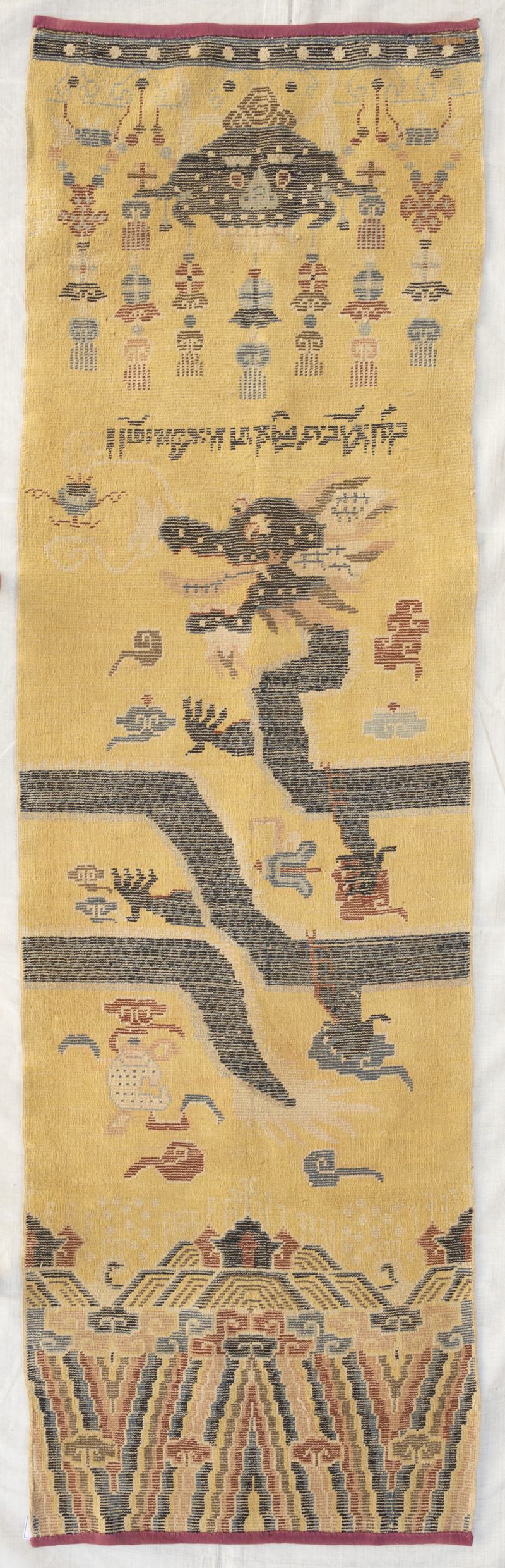 A pillar carpet - 图7