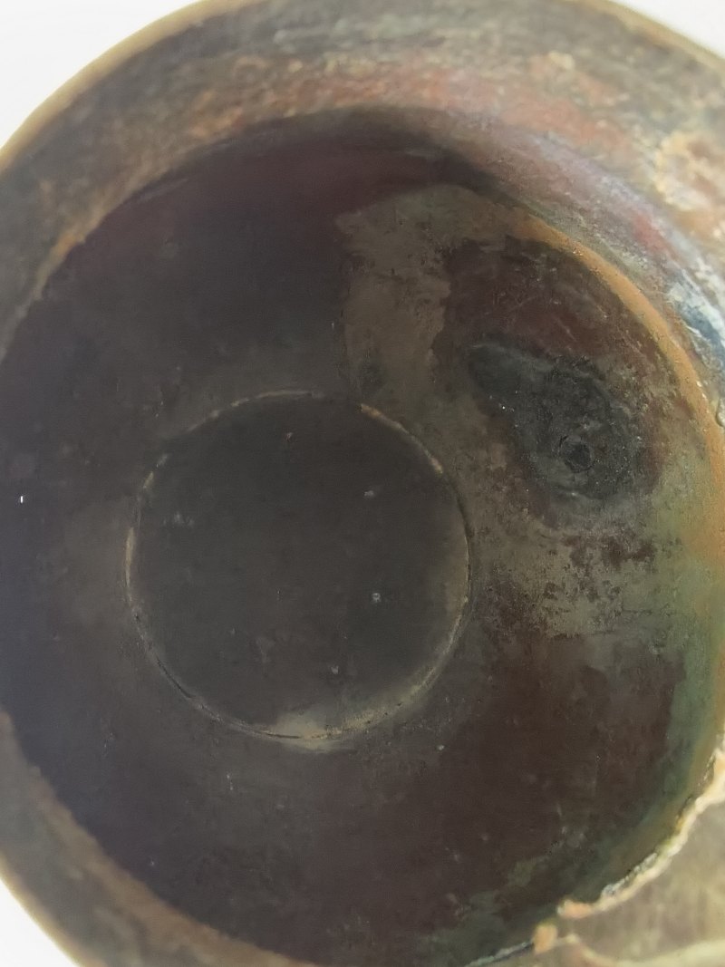 A bronze vessel 'hu' in archaic style with partial gilding - 图7