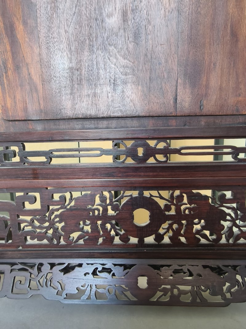 A fine carved Duan stone panel mounted as table screen - 图13