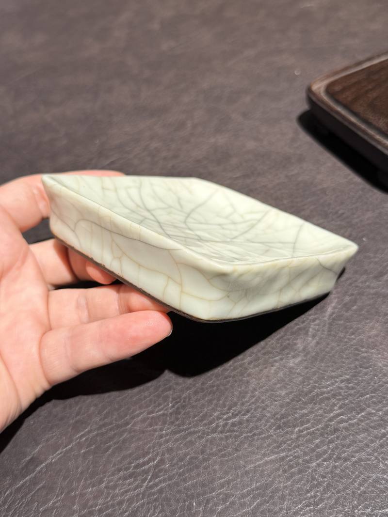 清雍正 仿官釉笔舔（木座） - 图7