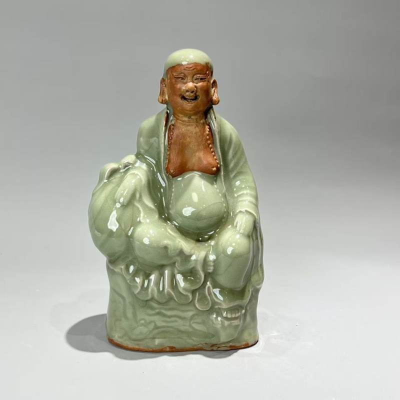 明代 龙泉窑梅子青釉弥勒佛坐像 - 图5