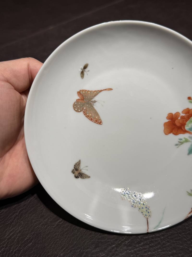 清雍正 粉彩“蝶恋花”纹盘 - 图15