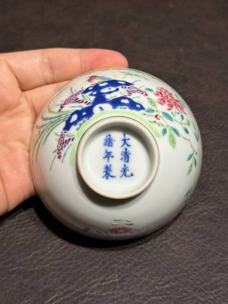 清光绪 粉彩洞石花鸟茶圆 - 图11