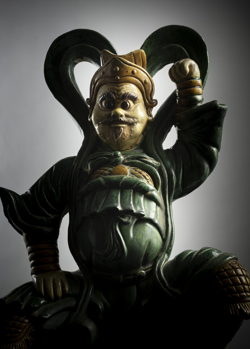 A large 'sancai' ceramic figure of a guardian - 图4