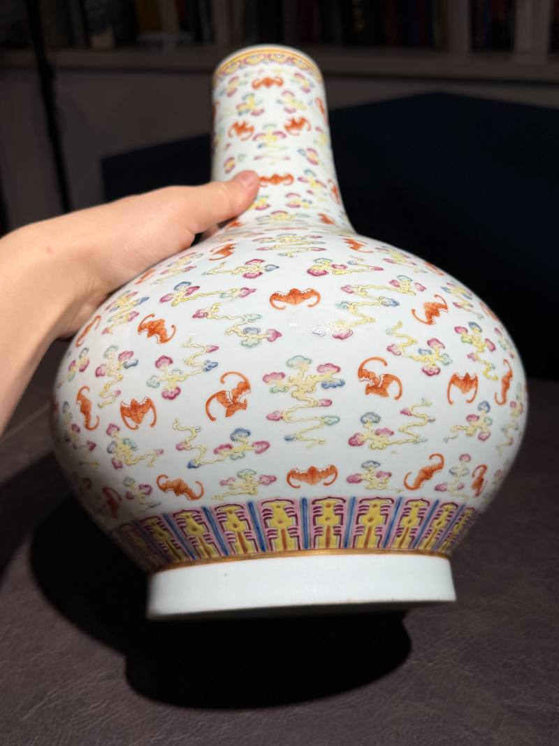 清光绪 粉彩百蝠纹荸荠瓶 - 图15
