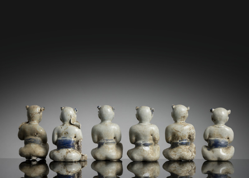 A group of six underglaze-blue painted porcelain boys - 图2