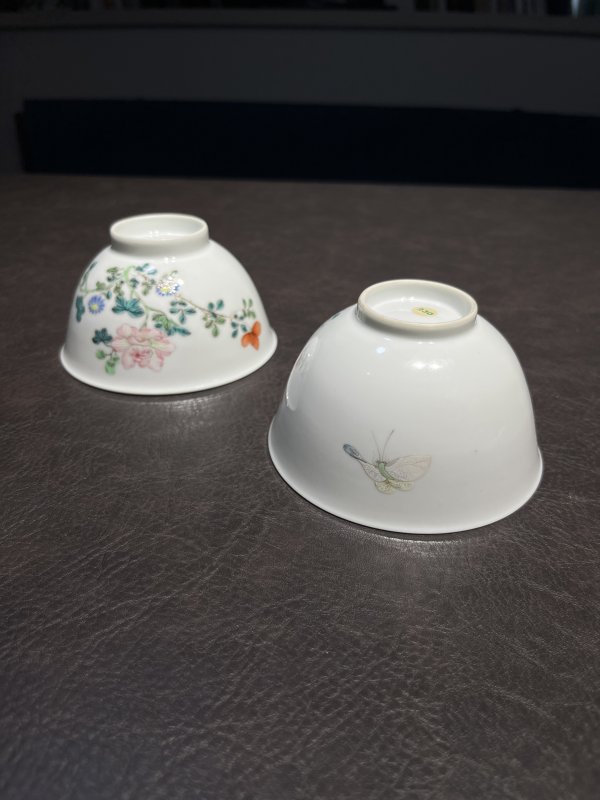 清乾隆 粉彩折枝花卉纹茶圆一对 - 图7