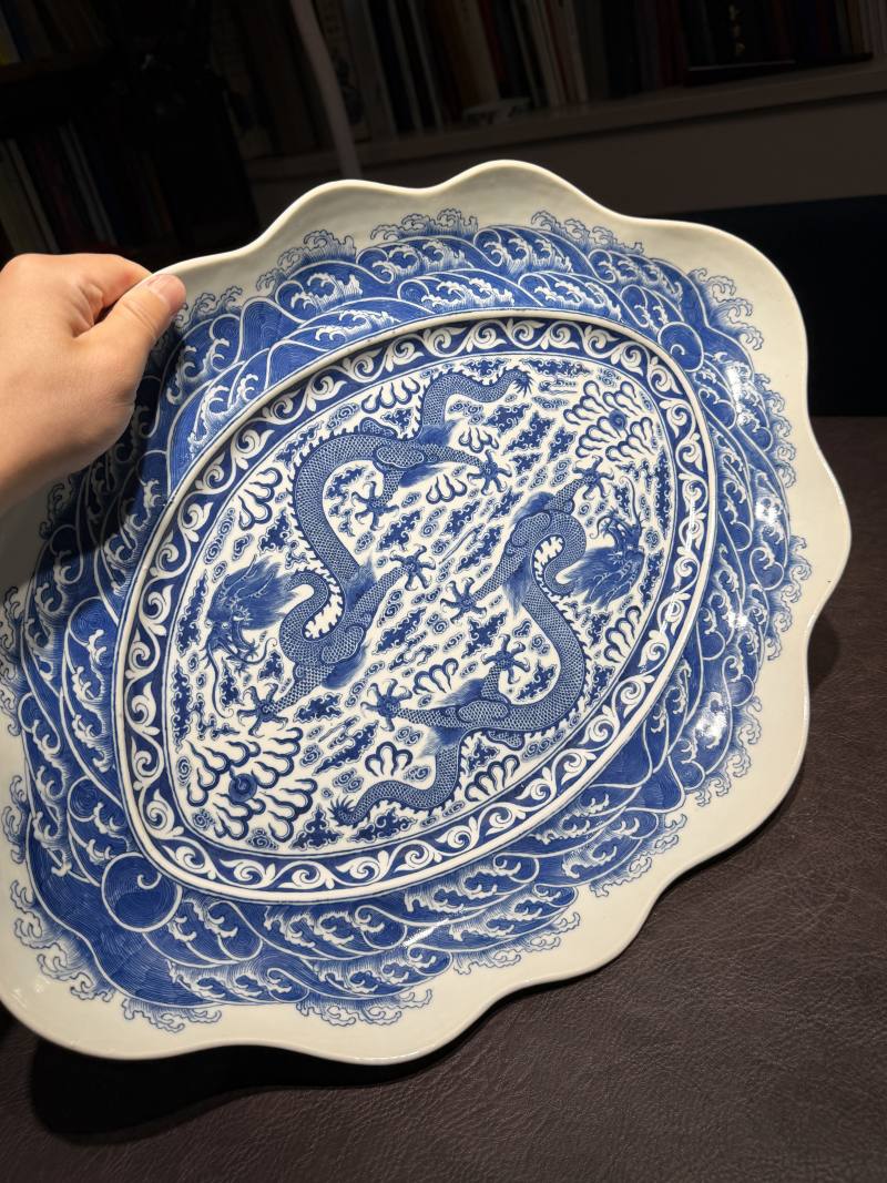 清光绪 青花海水龙纹大盘 - 图9