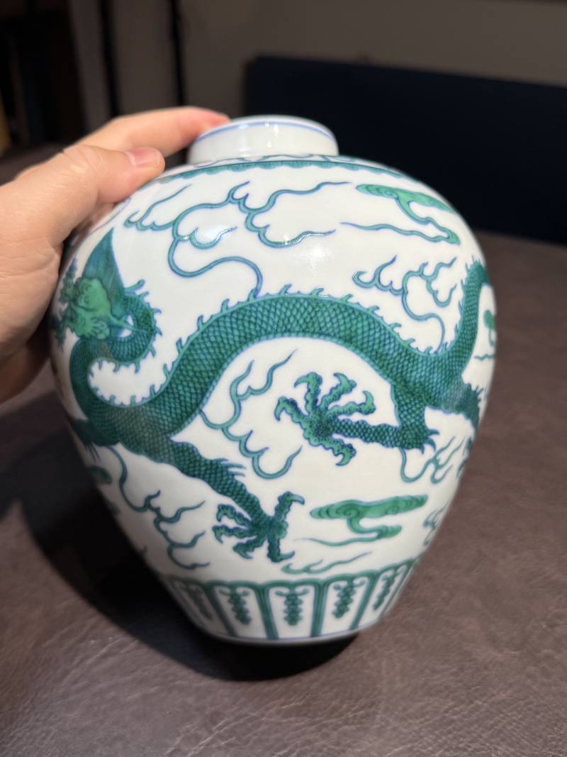 清乾隆 斗彩绿龙纹罐 - 图10