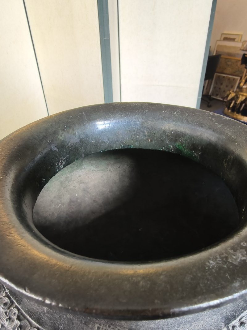 An archaic bronze vessel 'ling' - 图16