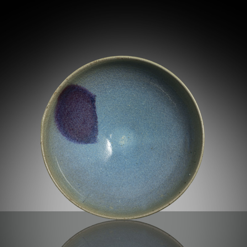 A lavender-blue violet-splashed 'Jun' ware bowl