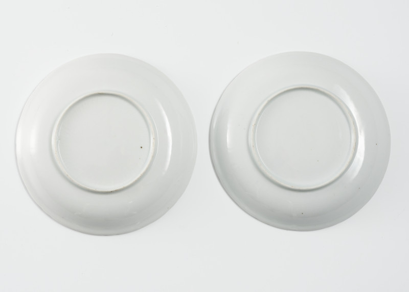 A PAIR OF BLUE AND WHITE PORCELAIN ‘GRASSHOPPER’ DISHES - 图3