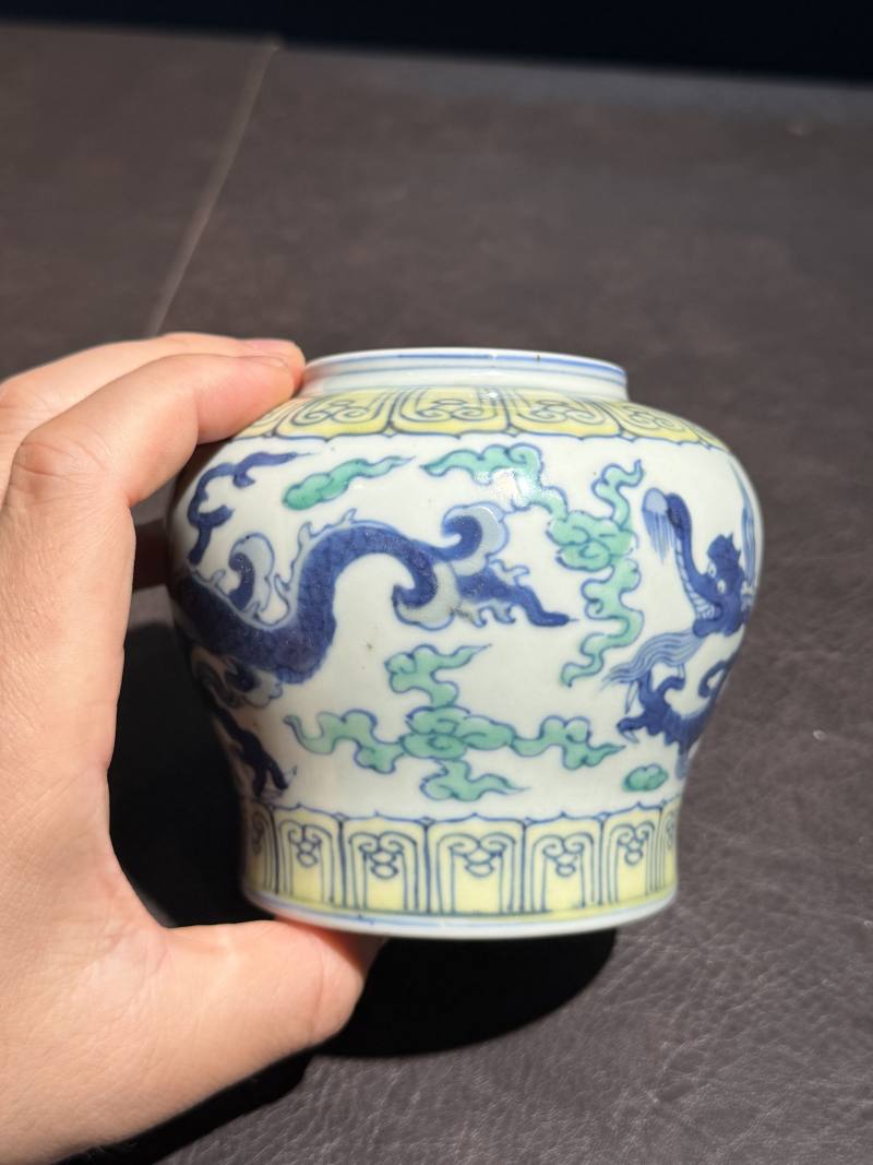 清雍正 斗彩应龙纹天字罐 - 图11