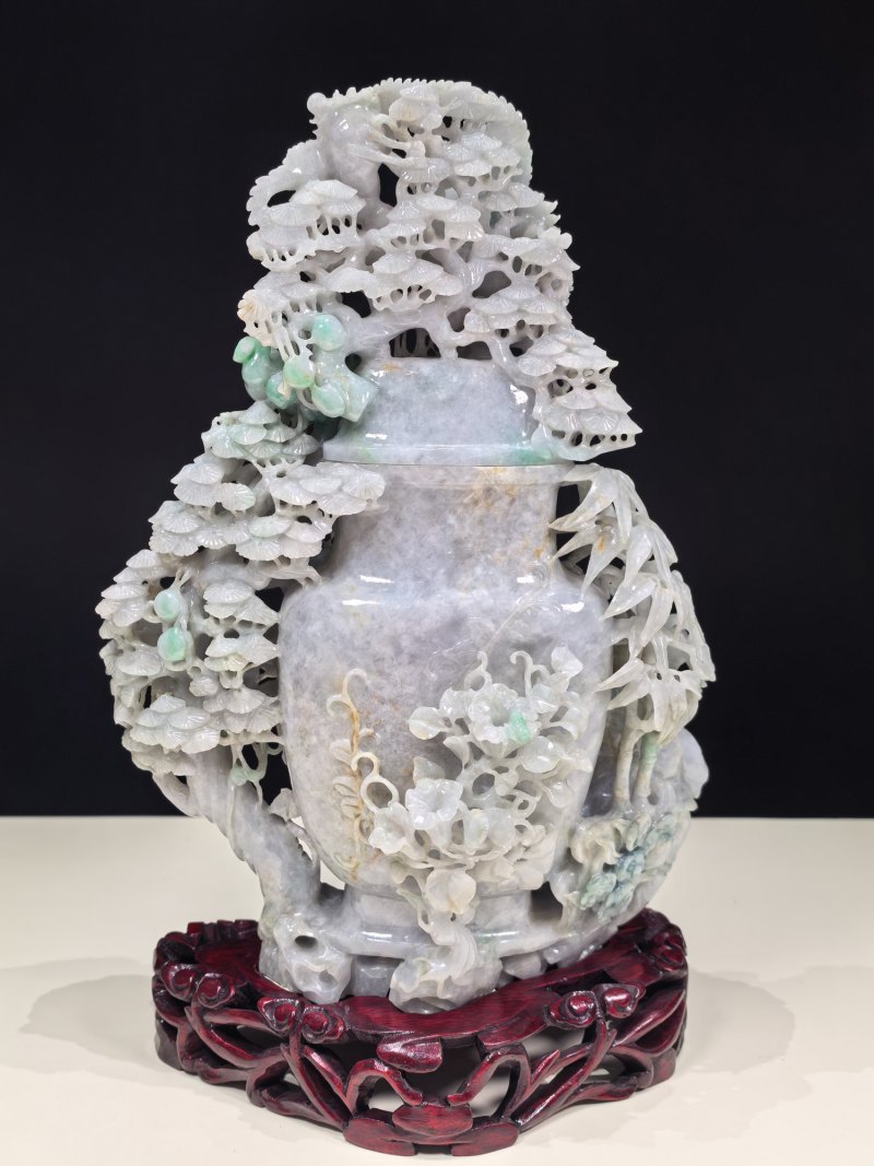 19-20世纪 翡翠松鹤延年寿星花瓶 - 图3