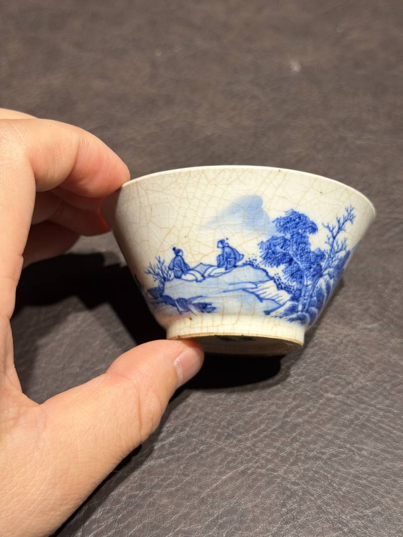 清康熙 青花“鹤鹿同春”若深杯一组三只 - 图41