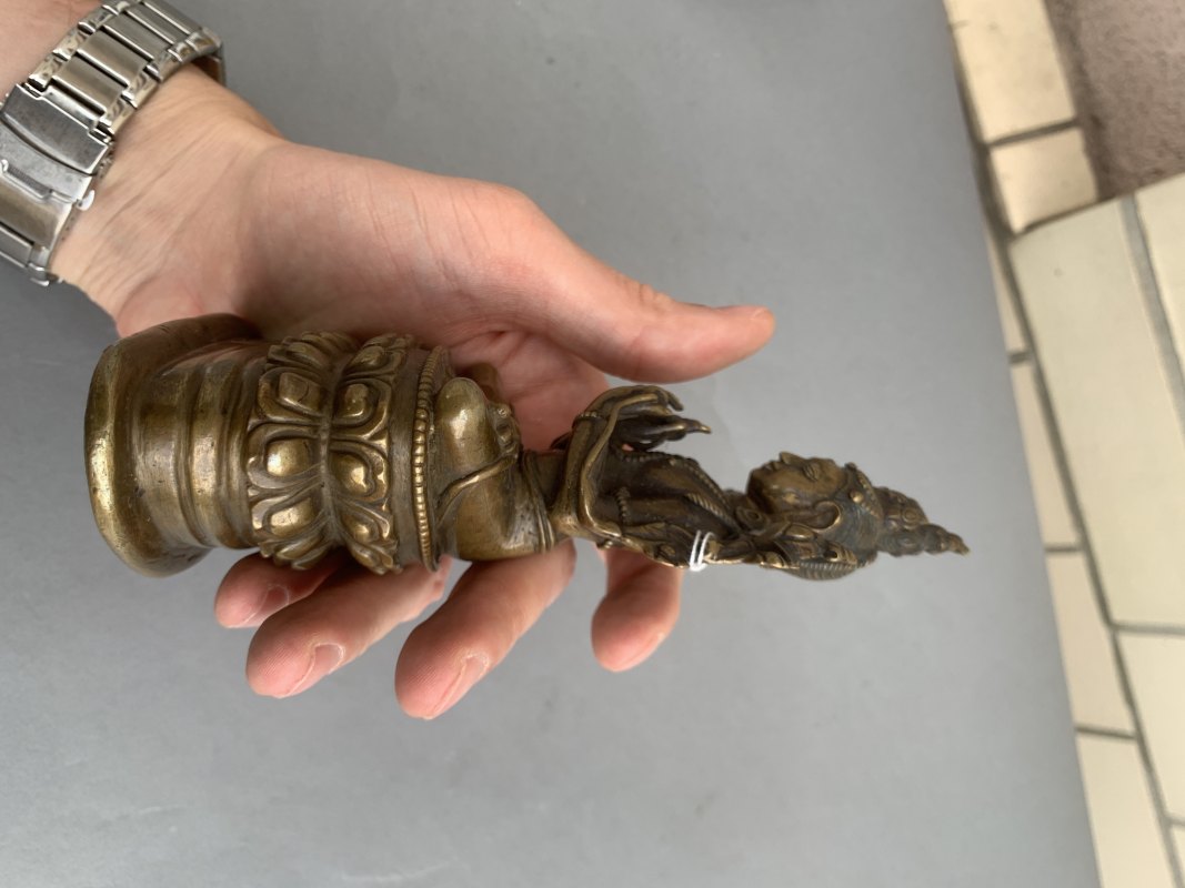 A BRONZE FIGURE OF MANJUSHRI - 图7