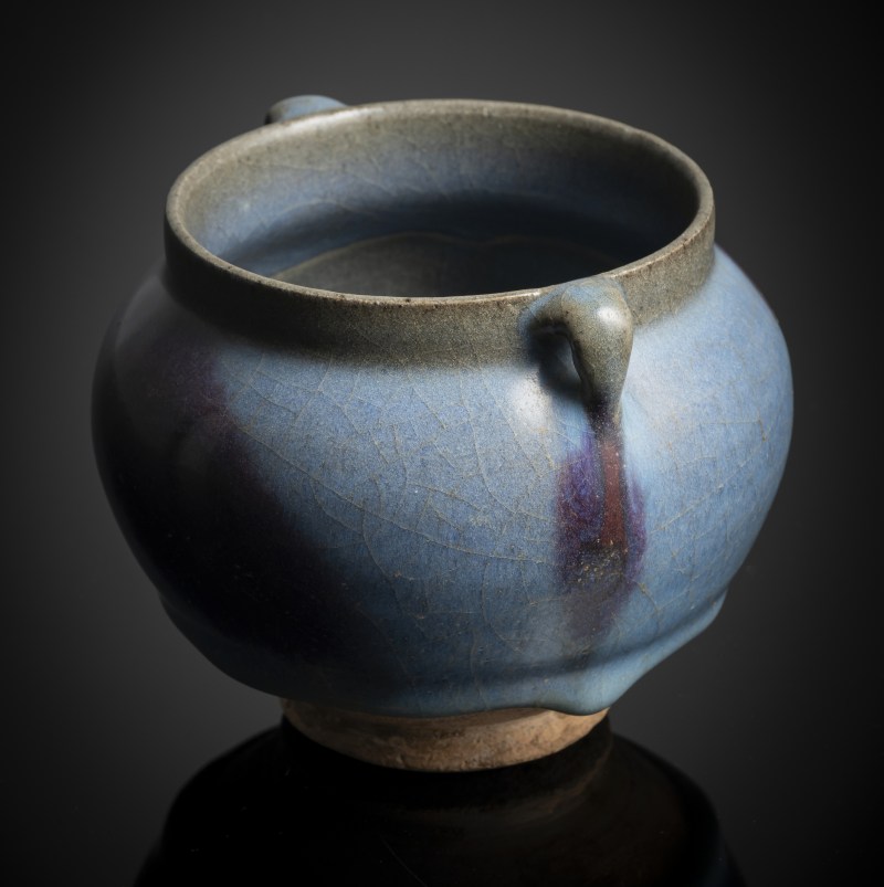 A good Junyao jart with lavender-coloured glaze and purple splashes - 图3