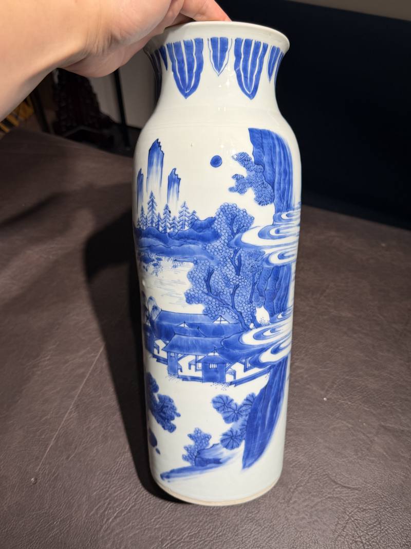 明崇祯 青花江西十景之“徐亭烟柳”图筒瓶 - 图9